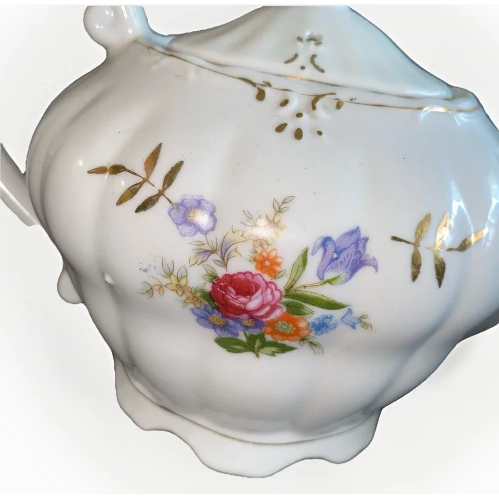 Vintage Porcelain Japan White Floral‎ Gold Guild Musical Teapot Works Beautiful